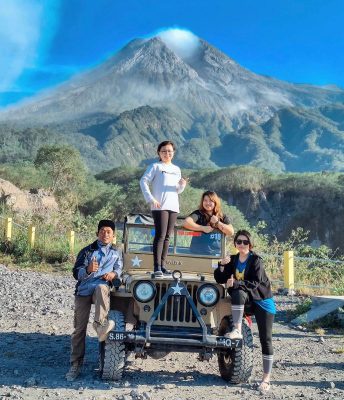 Jeep merapi